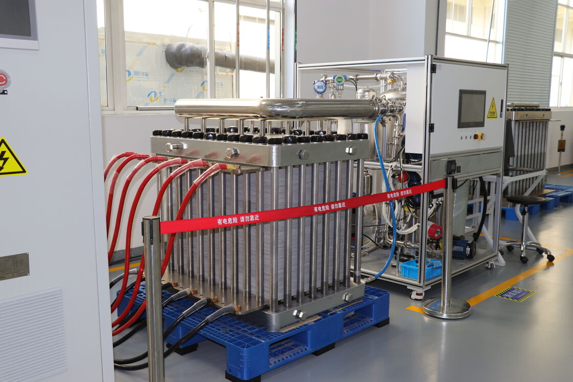 純度 99.9995% 80-250Nm3/hr の流量容量を備えたグリーン水素製造プラントの水電解装置